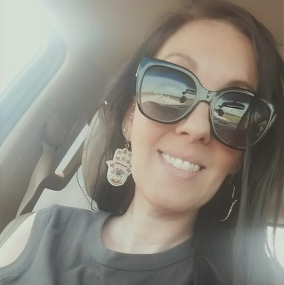 Meet your Posher, Lana